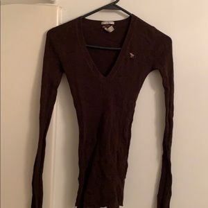 Brown Abercrombie & Fitch sweater
